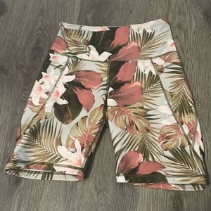 Old navy active bike shorts